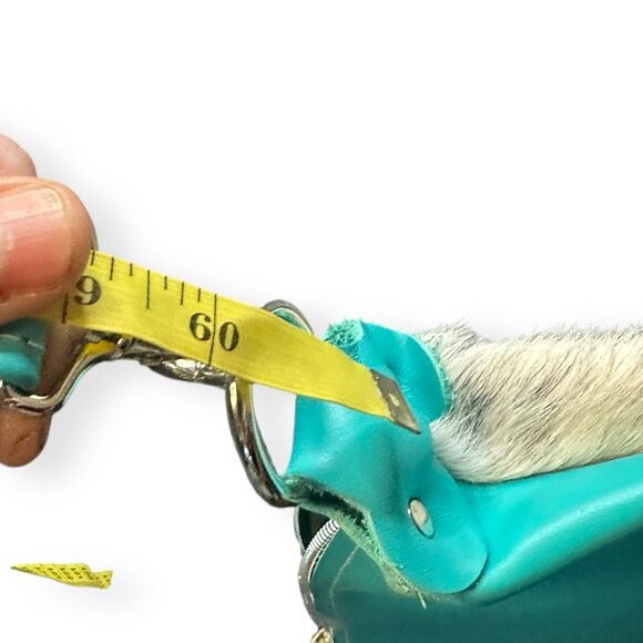 DANCING CACTUS DESIGNS Women’s Turquoise Leather Cowhide Aztec Crossbody Bag - Picture 4 of 6